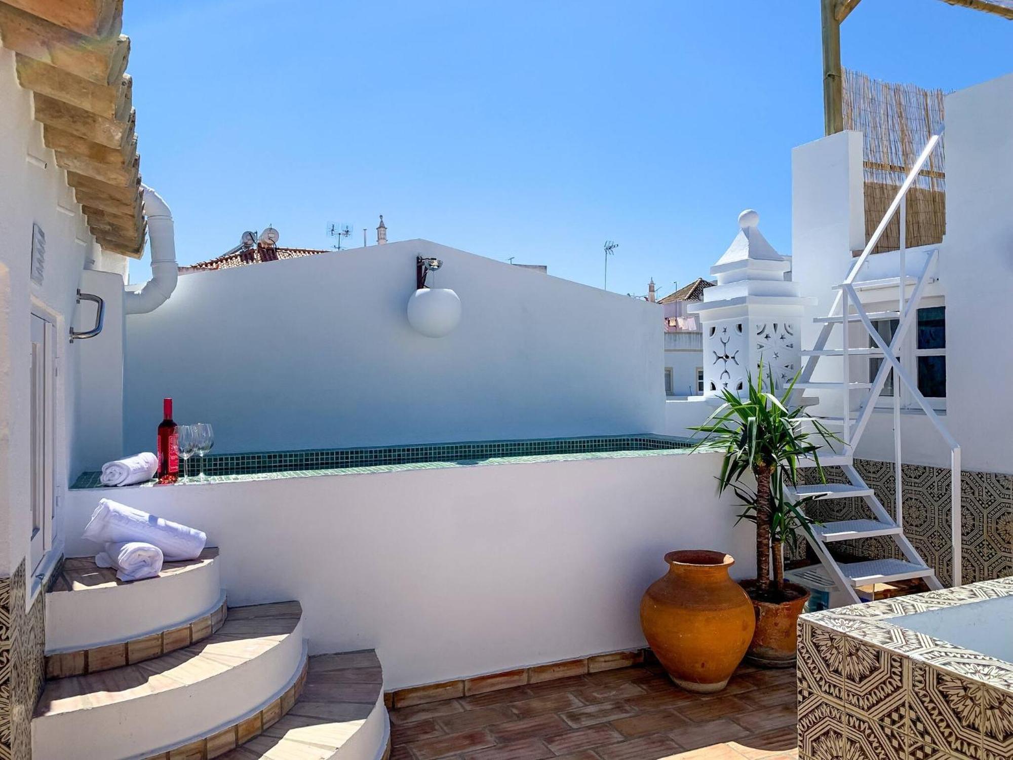 Apartamento Casa Castelo, Unique Flat w pool in Taviras Historical Centre Exterior foto